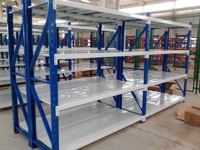 Precision rolled seamless steel pipeShelves